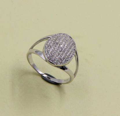 Shimmering 925 Silver CZ Engagement Rings Adorned With AAA Grade Cubic Zirconia Stones