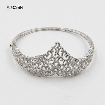 Classic Prong Setting The Perfect Addition to Your Taylor Swift Collection