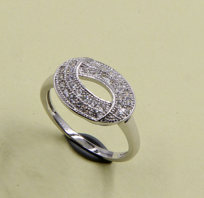 Round Swirl Ring Oval 925 Sterling Silver Eternity Bands With AAA Grade Cubic Zirconia For Wedding Anniversary